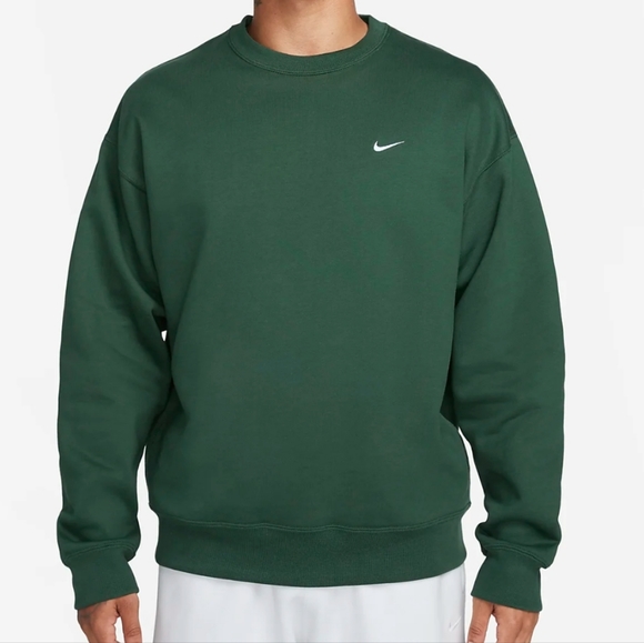 Men's Green Nike Crewneck Sweatshirt NWT - Picture 1 of 5